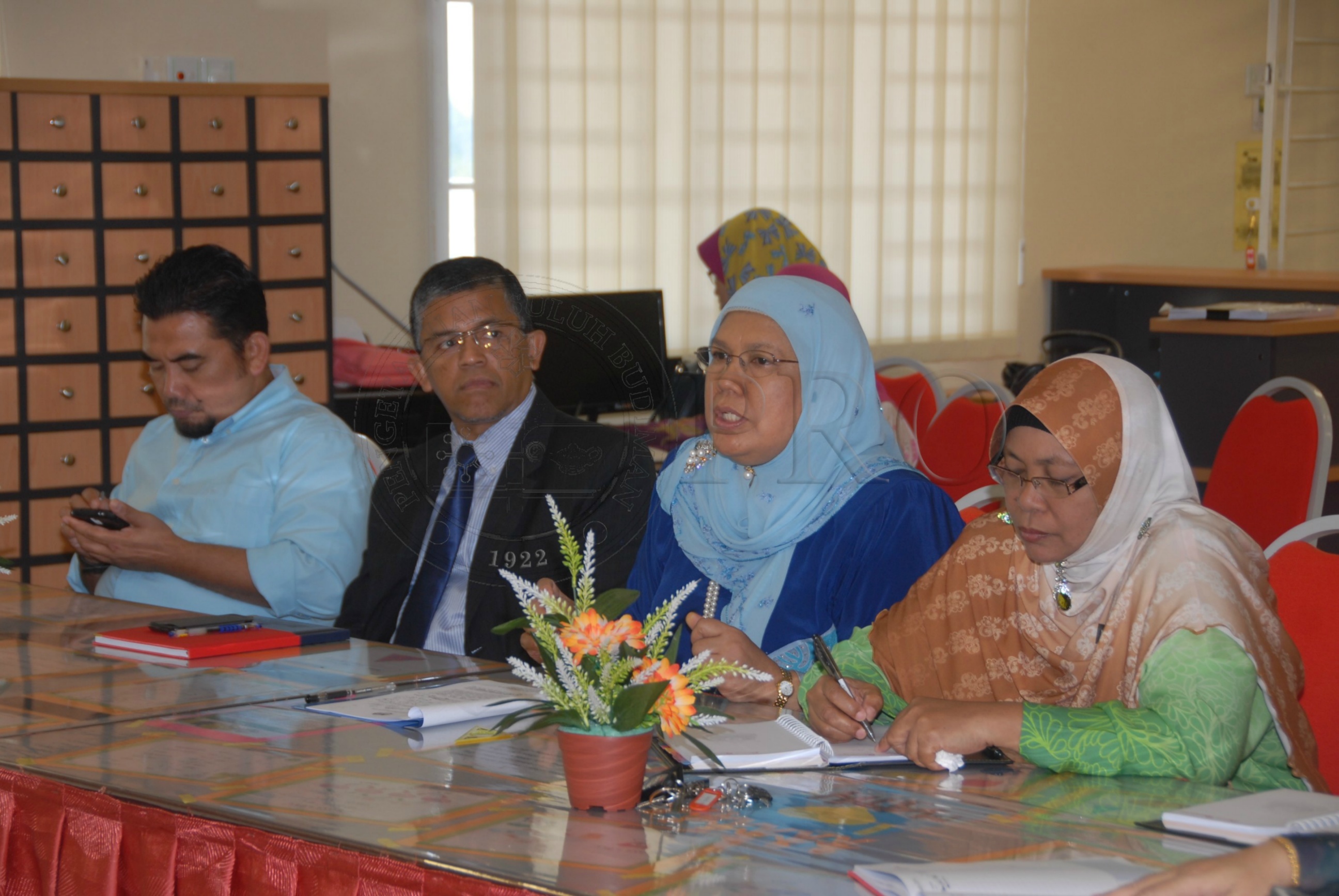 PRO 14 01 SEKOLAH FBA 8028